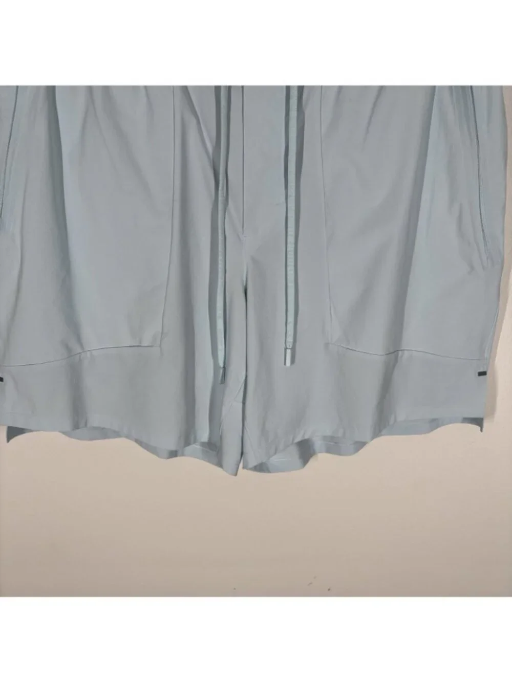 Lululemon Men XXL Powder Blue Drawstring License To Train Lined Short 7”